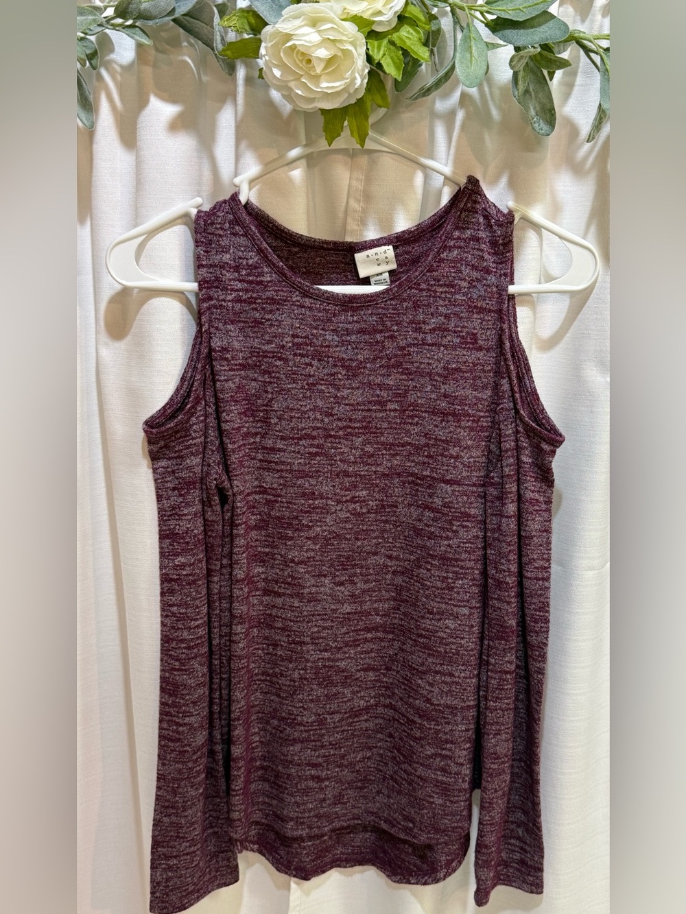 A New Day Target Wild Cherry Marled Cold Shoulder Top XS